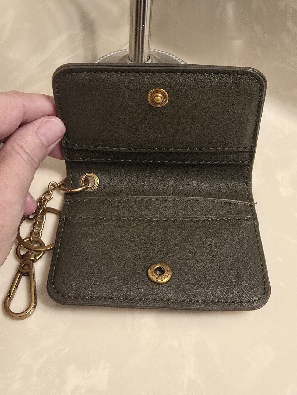 Steve Madden Mini Wallet with Keychain - Picture 5 of 8
